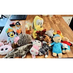 Lot of 15 Mixed Small-Med Plush Toys Bluey Llama Disney TY Berenstains, Some New